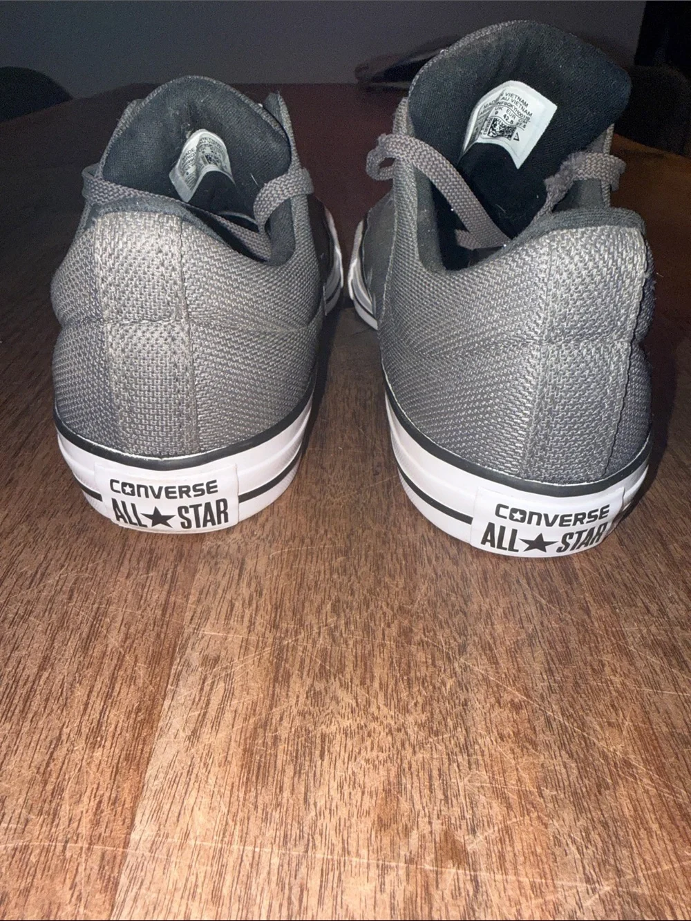 CONVERSE Low Top - 9 - Picture 5 of 12